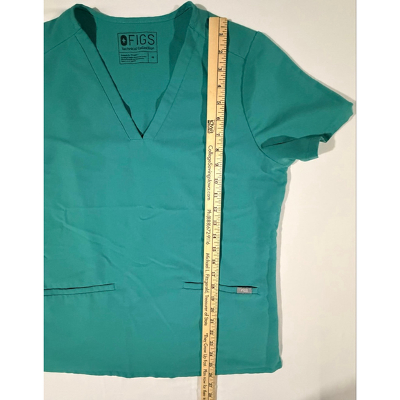 M Women FIGS Casma Deep Marine Technical Collection Short Sleeve Scrub Top Vneck - Picture 7 of 8